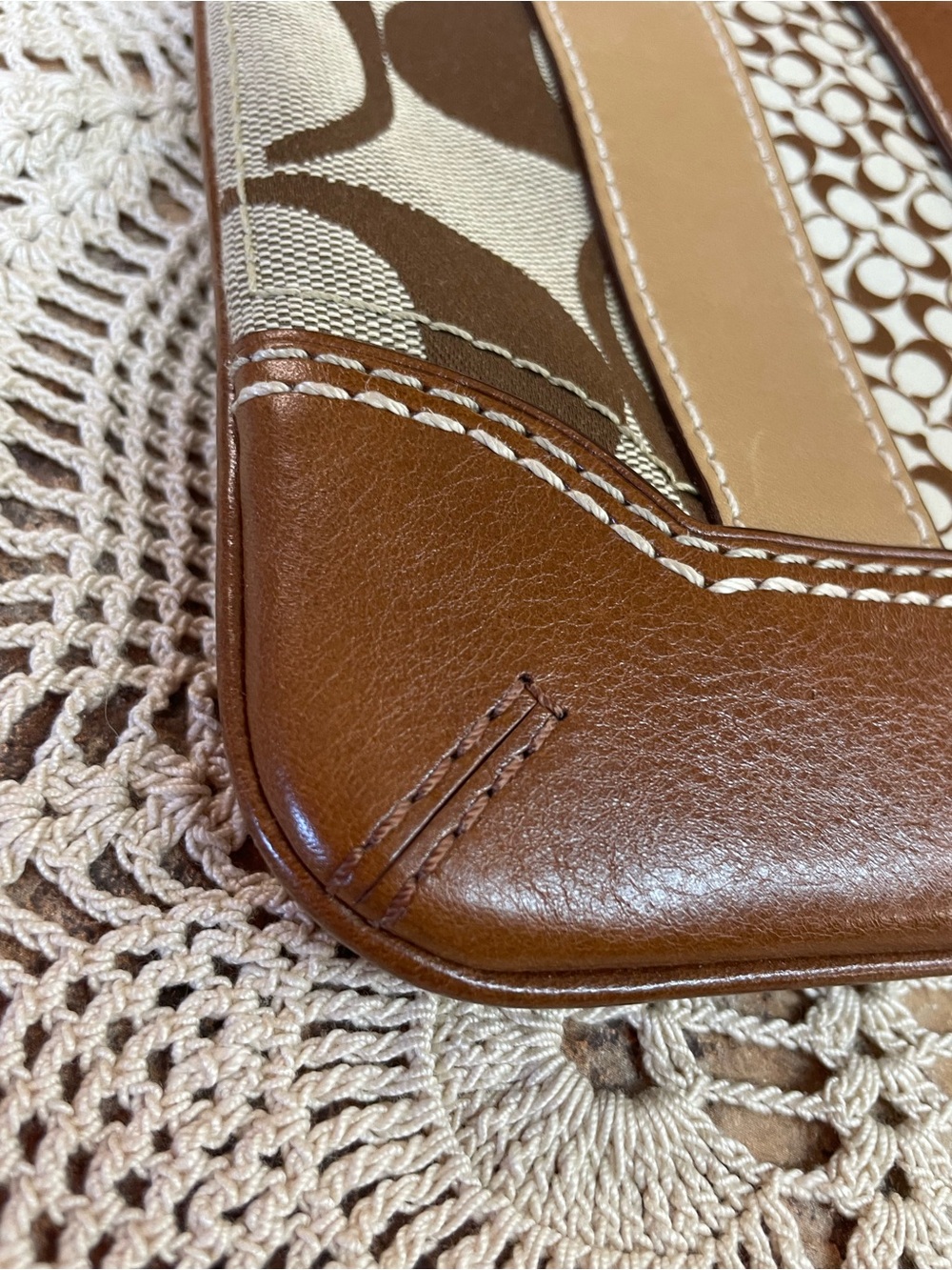 Coach Signature Stripe vertical patchwork crossbody bag (2006) - Picture 3 of 12